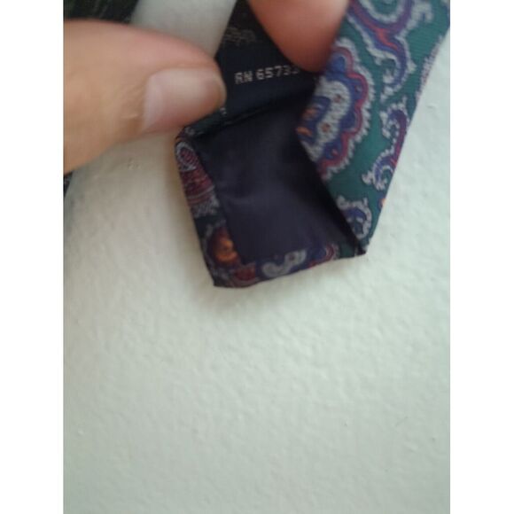 Mallards Mens Paisley Multicolor All‎ Silk Necktie English Print - Picture 6 of 6
